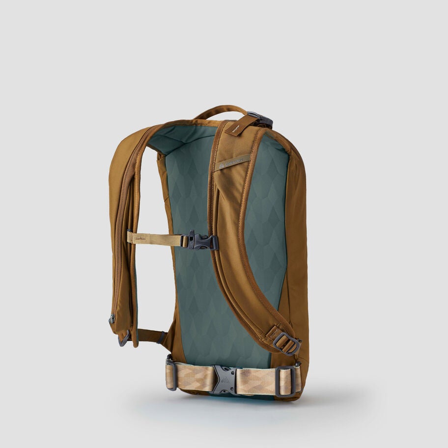 Verte 12 in the color Coyote Midnight. image number 1