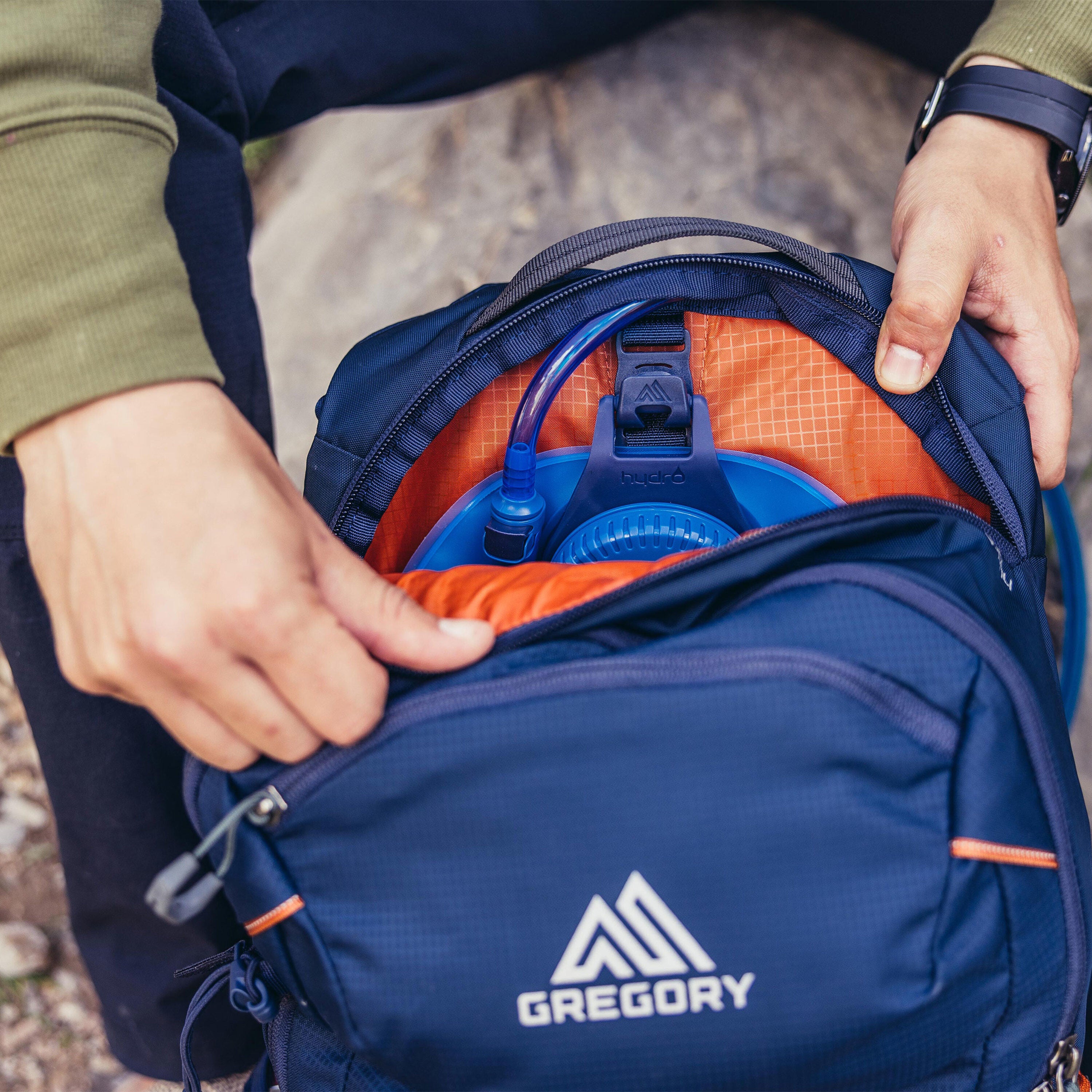 Inertia 18 H2O Day Hiking Hydration Pack Gregory