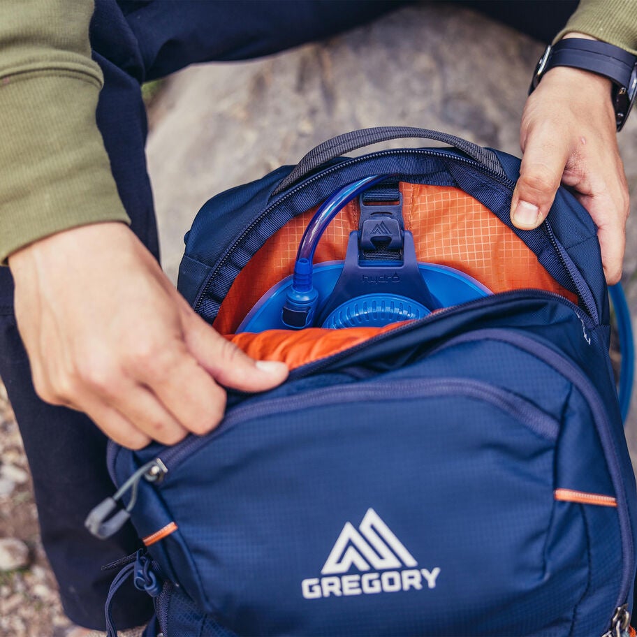 Inertia 18 H2O Day Hiking Hydration Pack Gregory