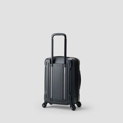 Quadro Pro Hardcase 22" in the color Optic Black.