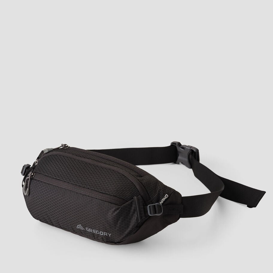 Nano Waistpack in the color Optic Black. image number 0