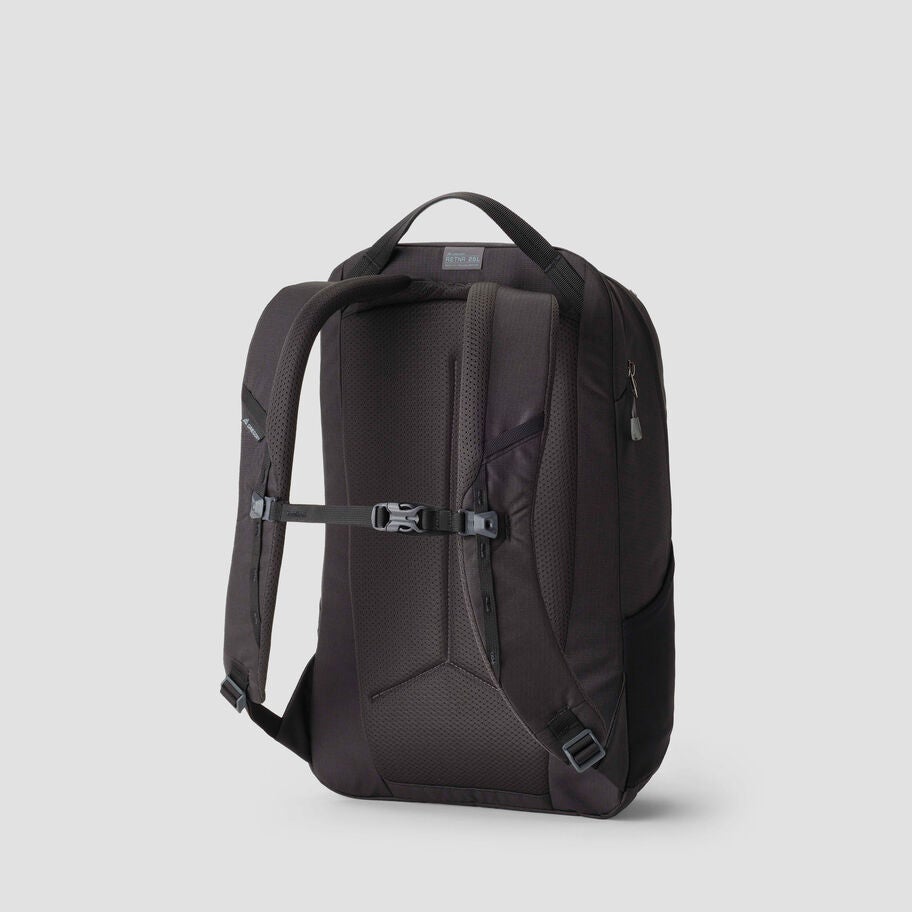 Retna 25 in the color OUTLET | Carbon Sky. image number 1
