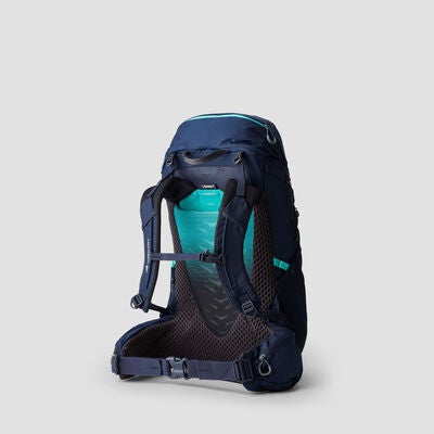 Amber 44 in the color Arctic Navy.
