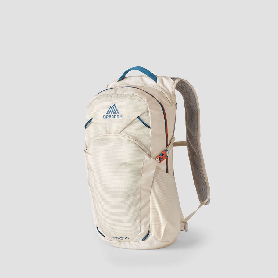Nano 18 in the color Chalk White. image number 0