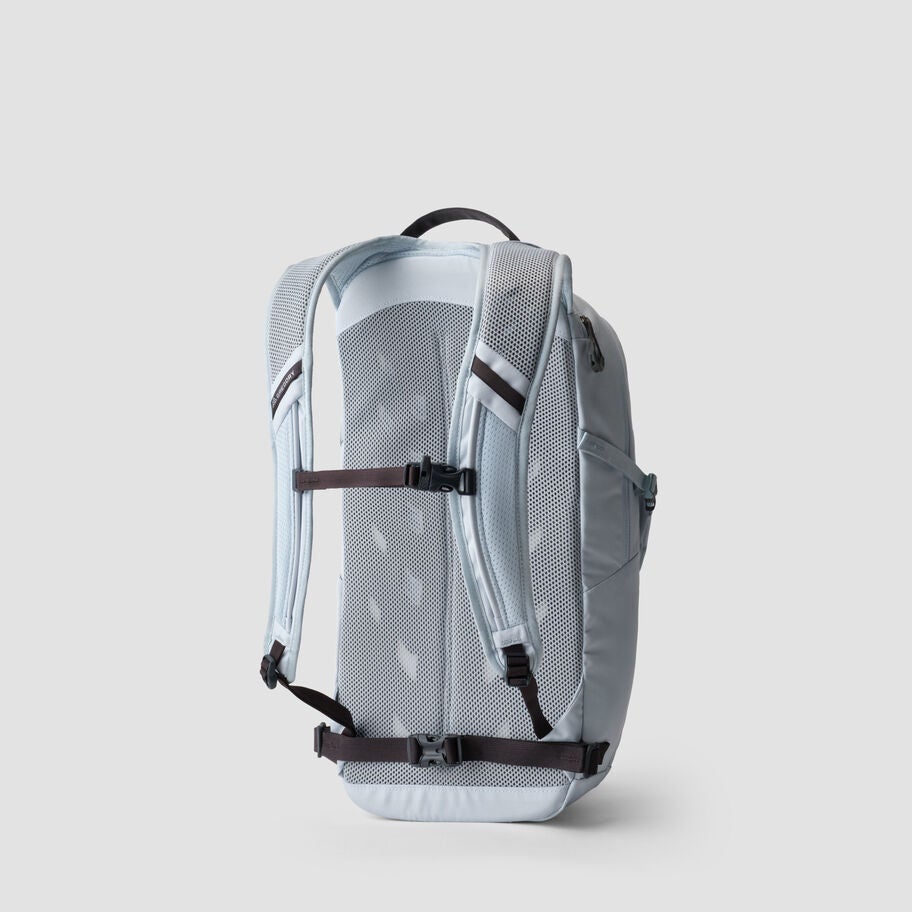 Nano 18 in the color Sage White. image number 1