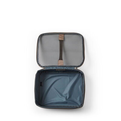Alpaca Gear Pod 10 in the color Mirage Tan.