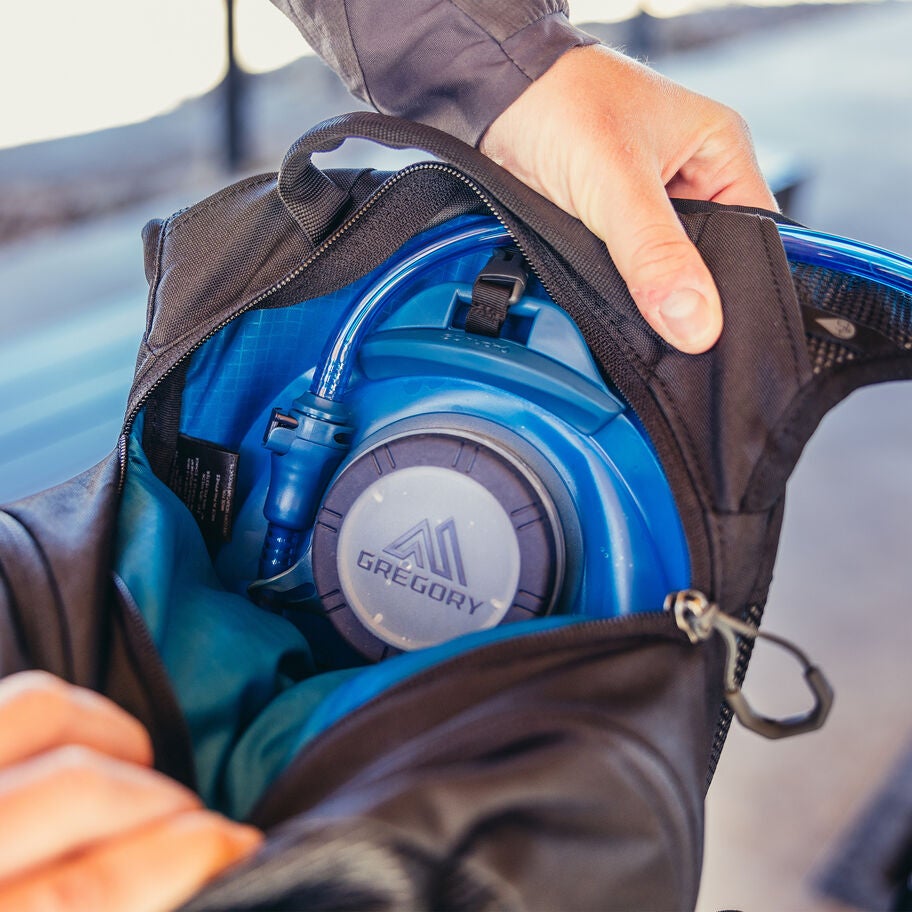 Nano 18 in the color Sage White. image number 2