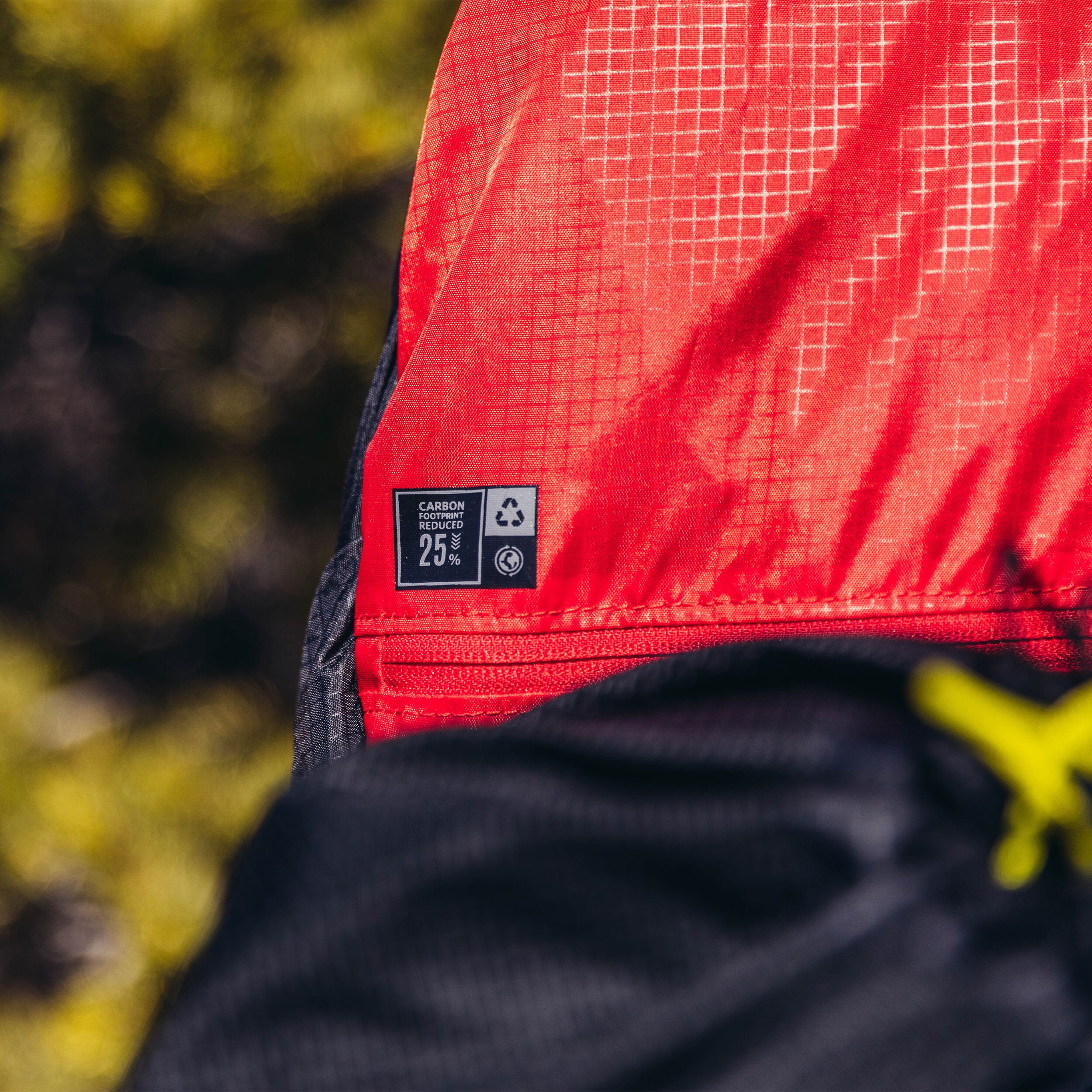 Baltoro 85 Pro in the color Lava Black. image number 8
