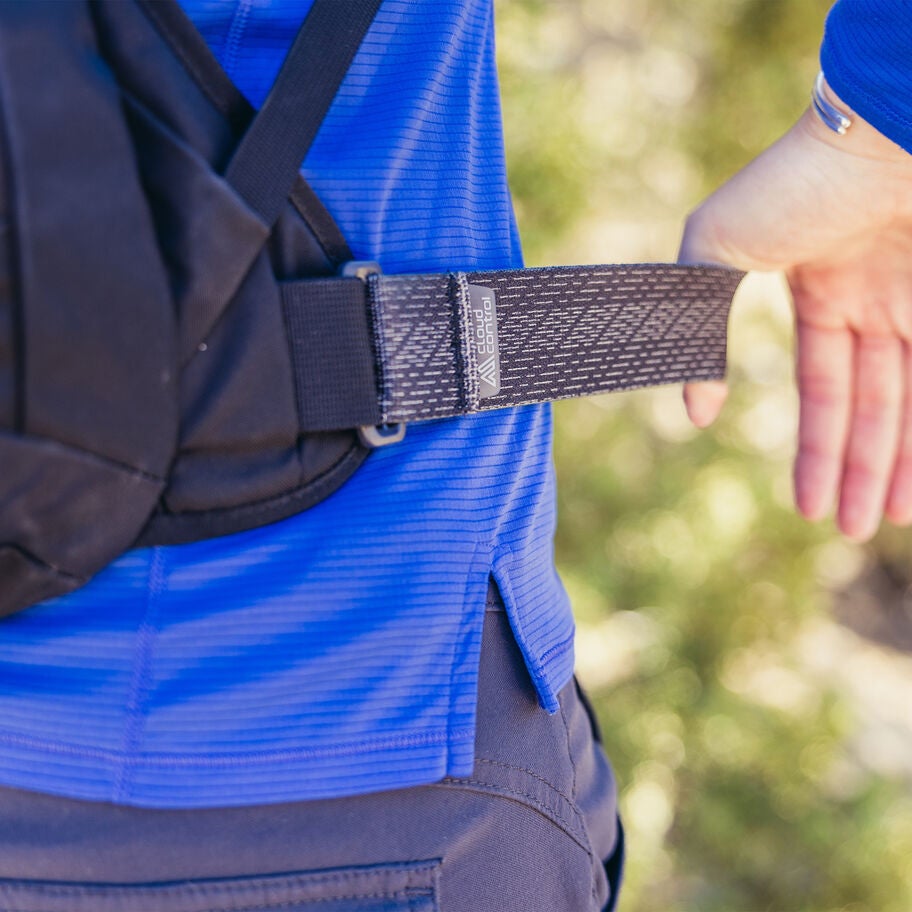 Kiro 20 in the color Mineral Teal. image number 6