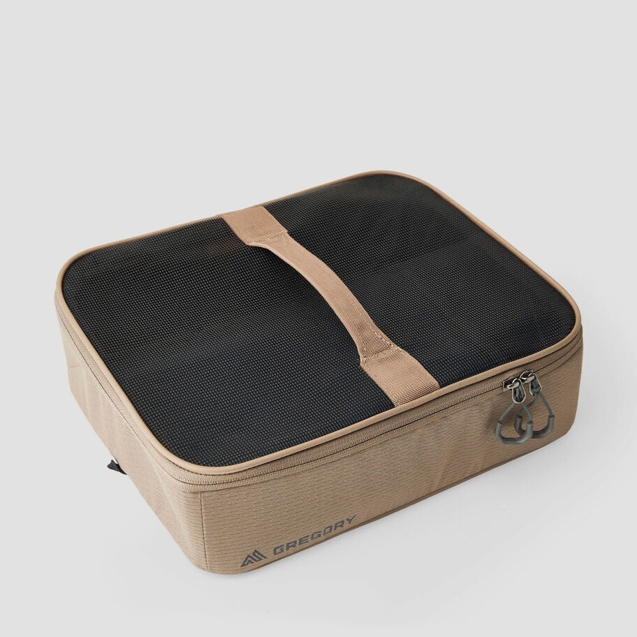 Alpaca Gear Pod 2 Pack in the color Mirage Tan. image number 2