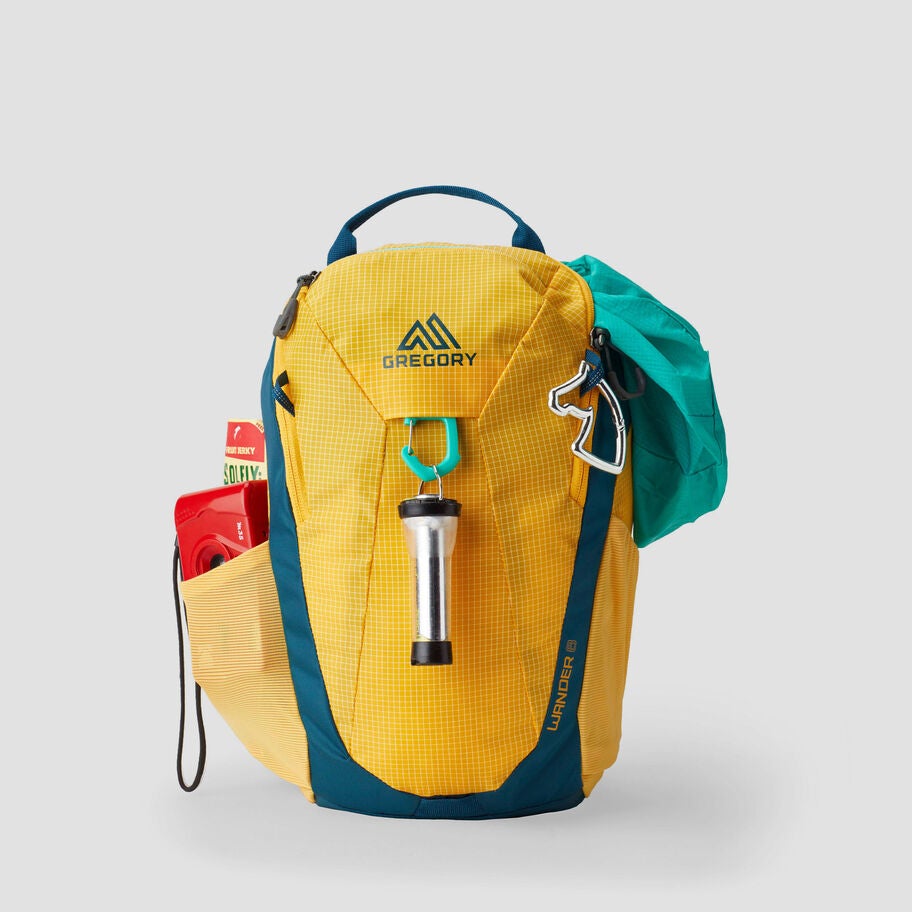 Wander 8 in the color Aqua Yellow. image number 2
