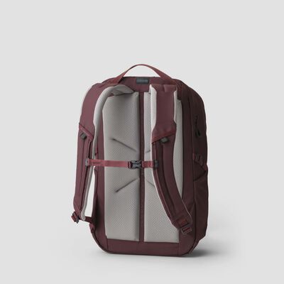 Terros 28 in the color Dark Berry.