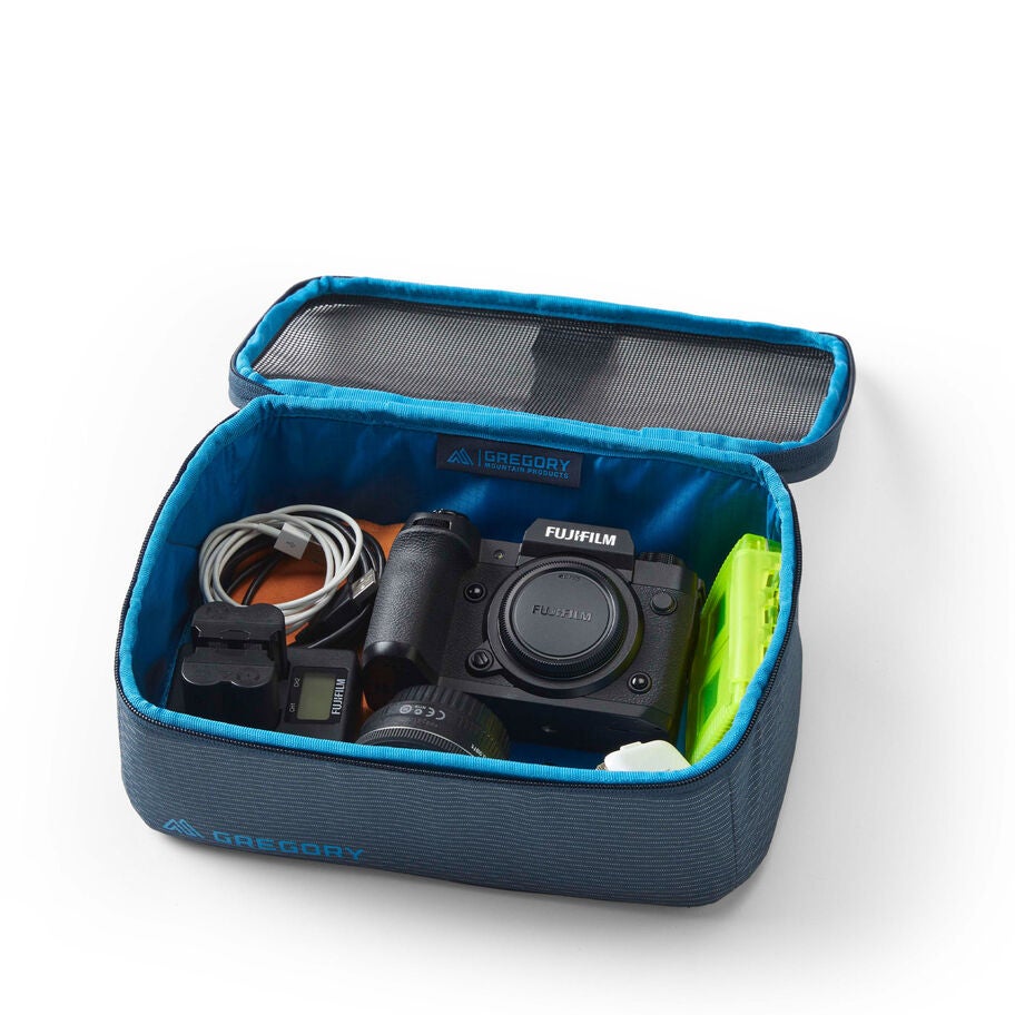 Alpaca Gear Pod 5 in the color Slate Blue. image number 1