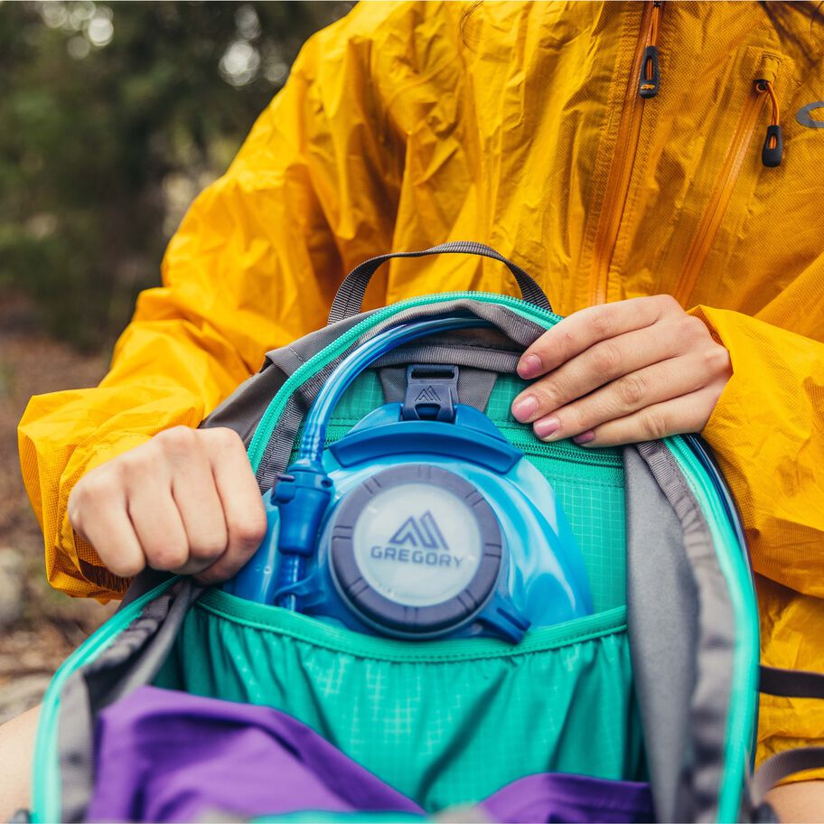 Jade 43 in the color Artichoke Green. image number 3