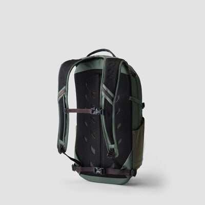 Nano 20 in the color Terrain Green.