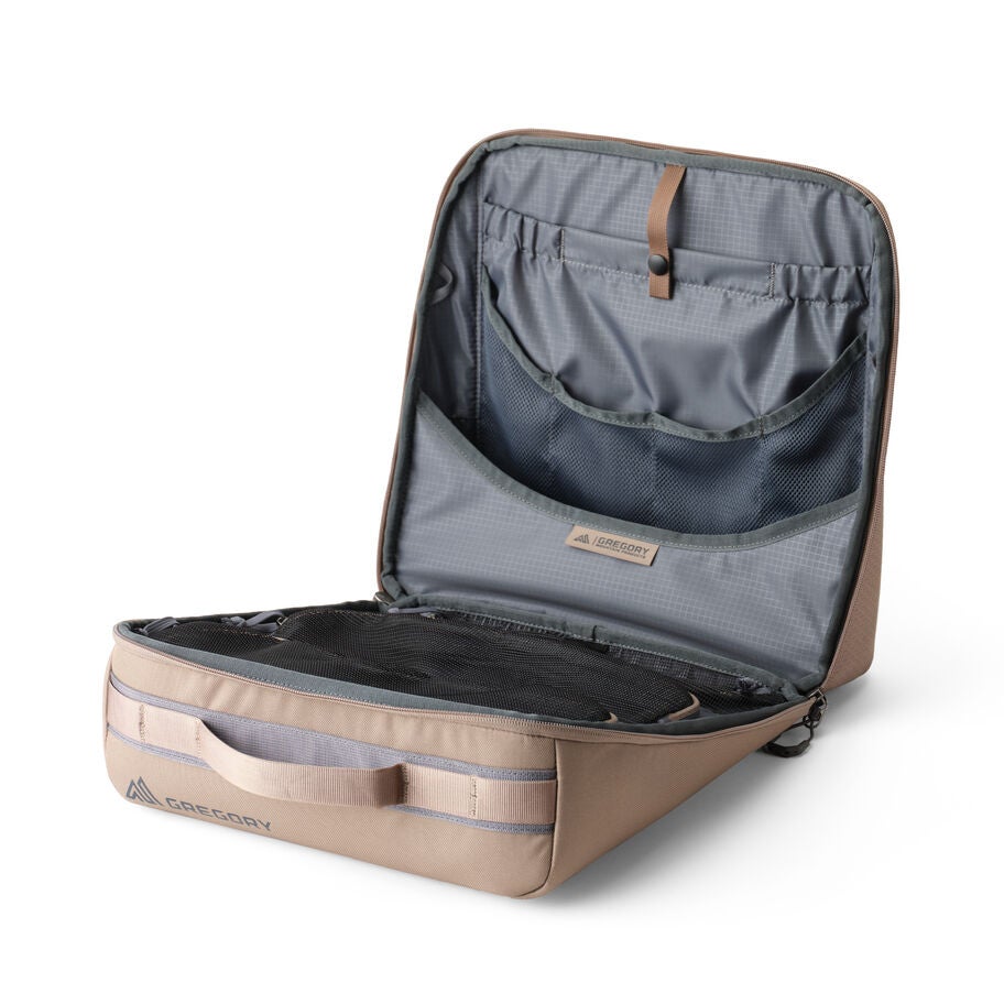 Alpaca Camp Kitchen Kit in the color Mirage Tan. image number 4