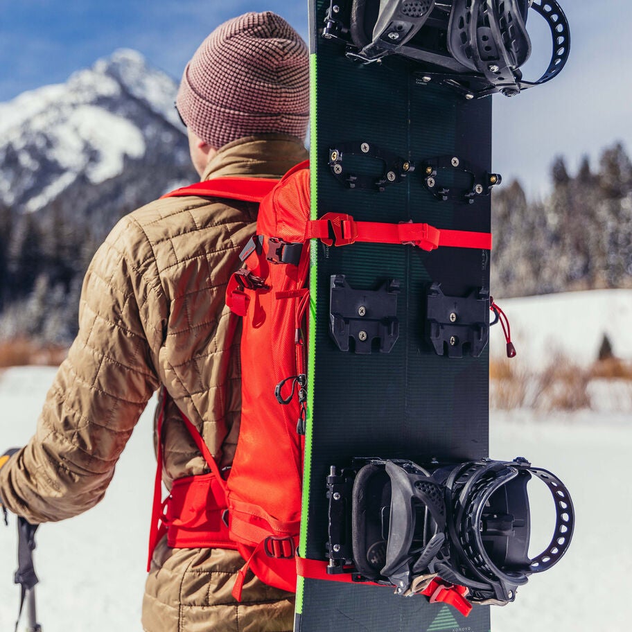 Targhee 26 in the color Lava Red. image number 8