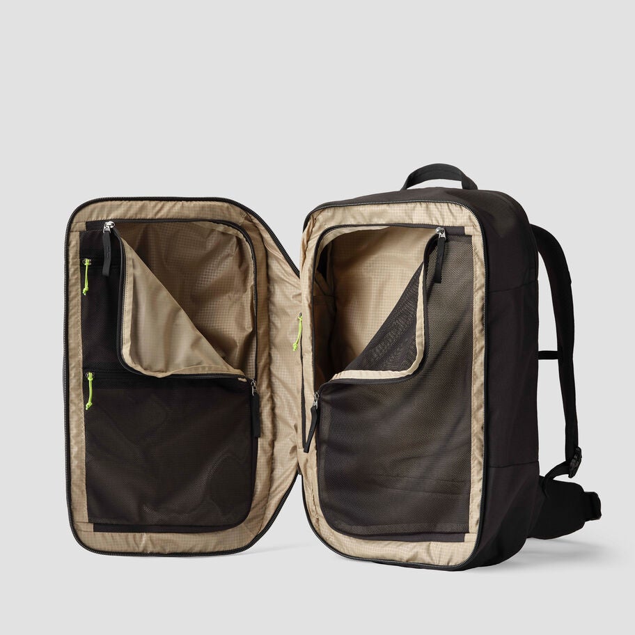 Border Carry-On 40 in the color Black Lichen. image number 2