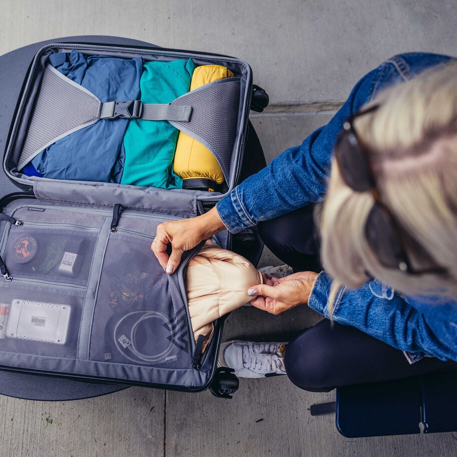 Quadro Pro Hardcase 22" in the color Optic Black. image number 3