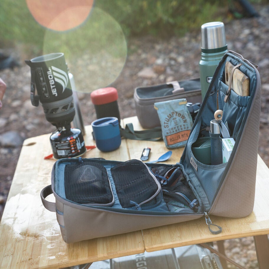 Alpaca Camp Kitchen Kit in the color Slate Blue. image number 7