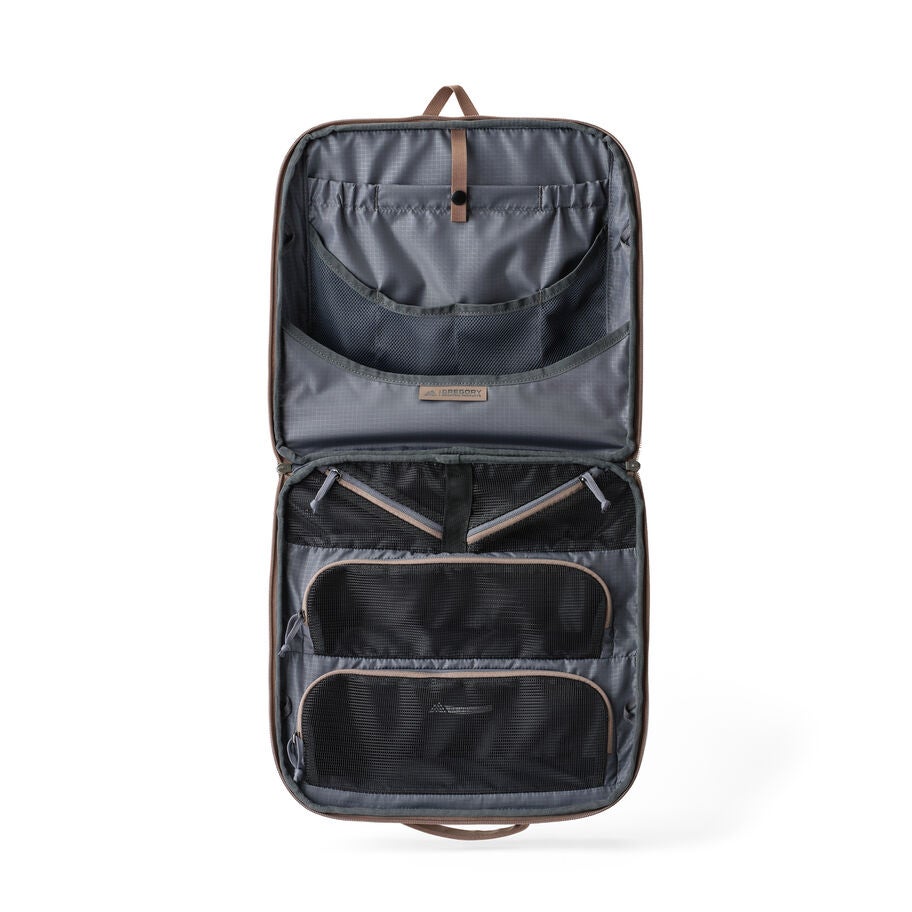 Alpaca Kitchen Case in the color Mirage Tan. image number 2