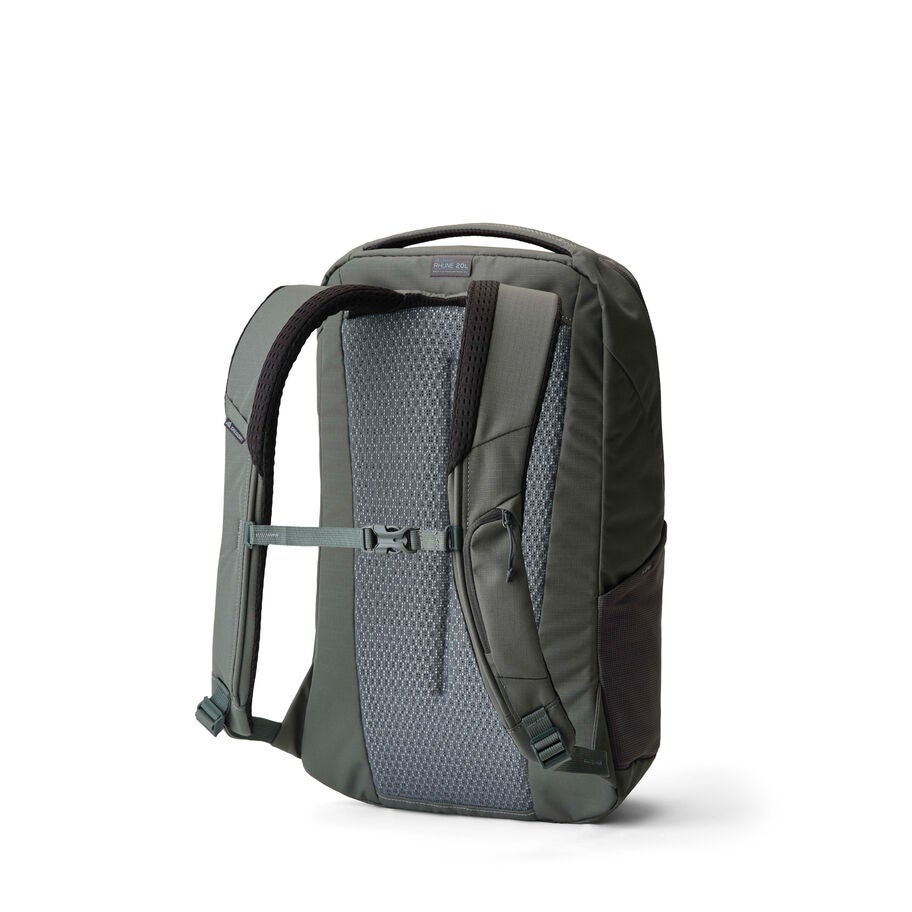 Rhune 20 in the color Swiss Green. image number 1