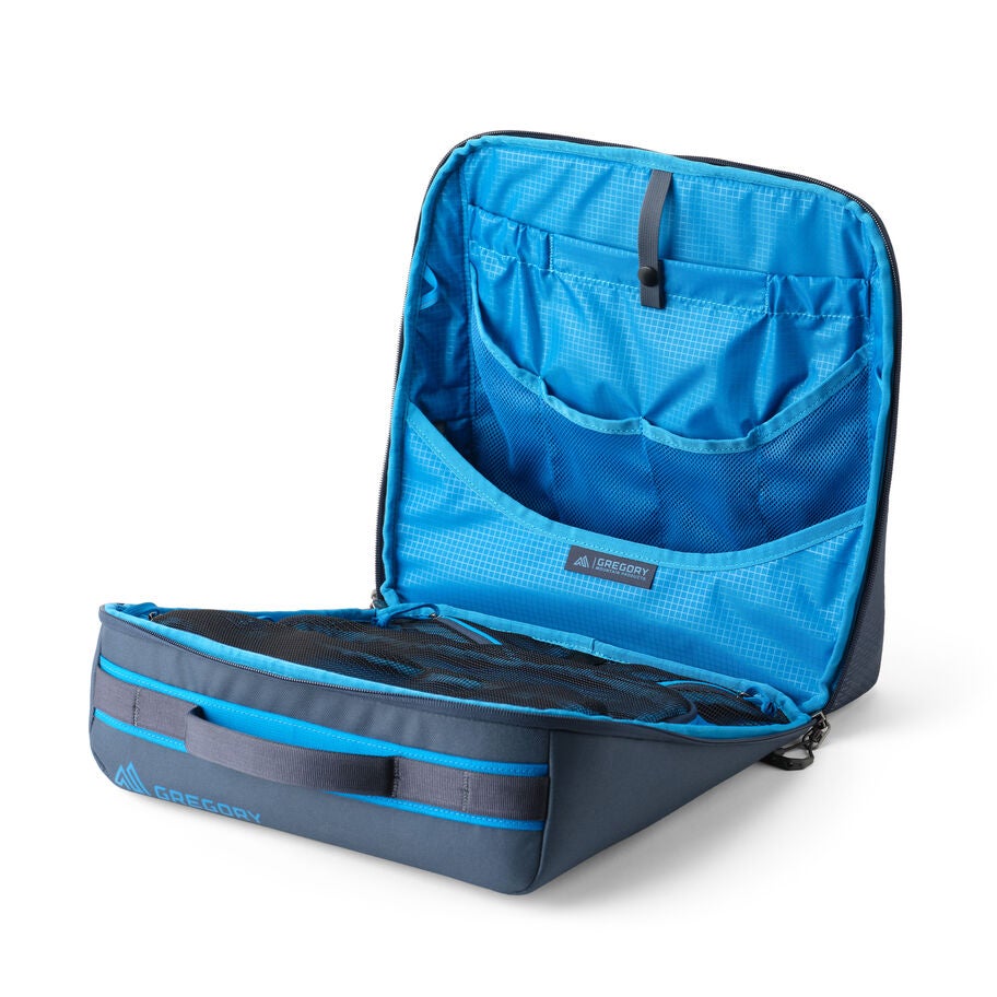 Alpaca Camp Kitchen Kit in the color Slate Blue. image number 4