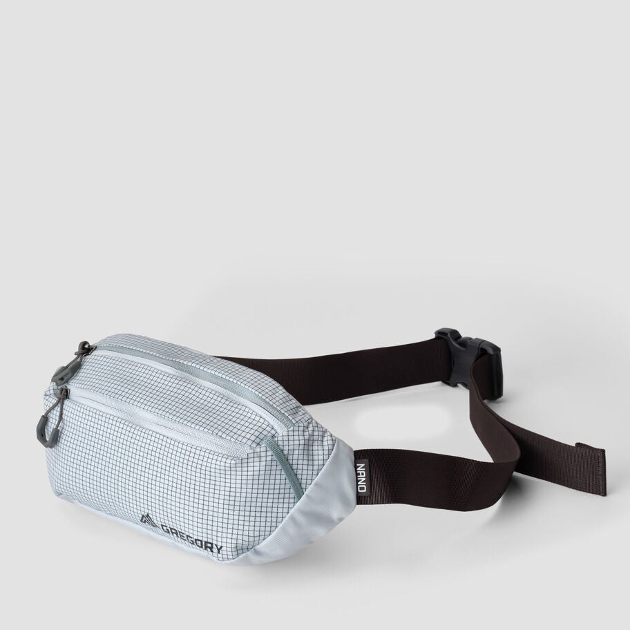 Nano Waistpack Mini in the color Sage White. image number 0