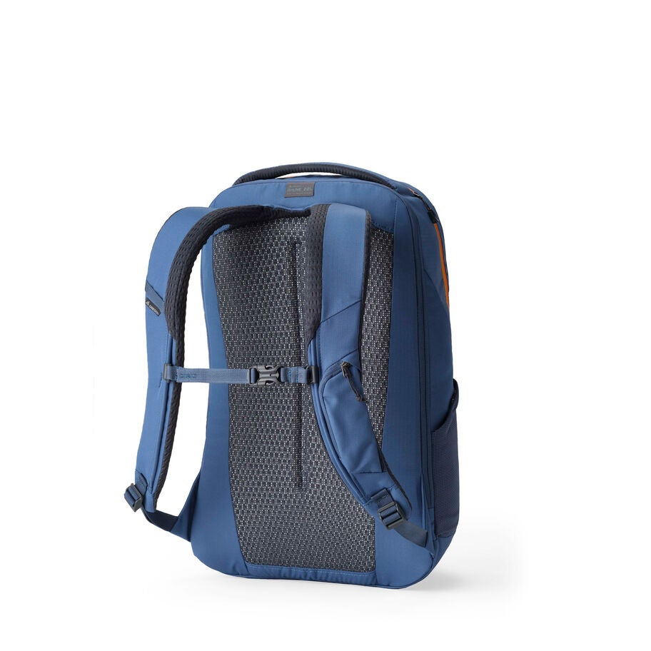 Rhune 22 in the color Outlet | Sunset Blue. image number 1