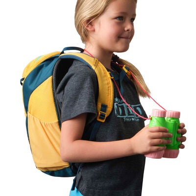 Wander 8 in the color Aqua Yellow.