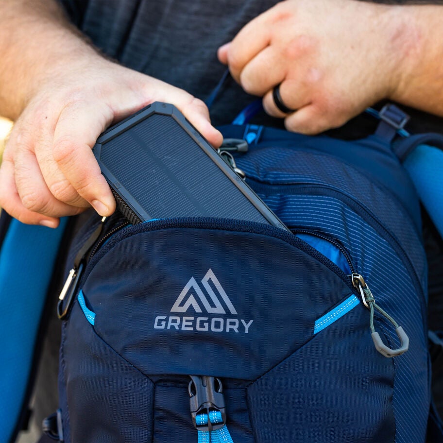 Miko 20 Plus Size in the color Outlet | Gregory x Unlikely Hikers | UH Teal. image number 4