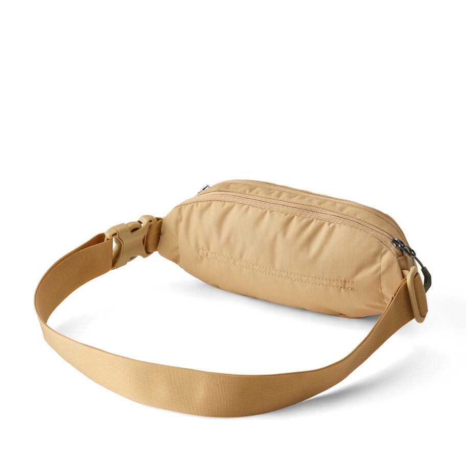 Rhune Belt Bag in the color Sand Storm. image number 1