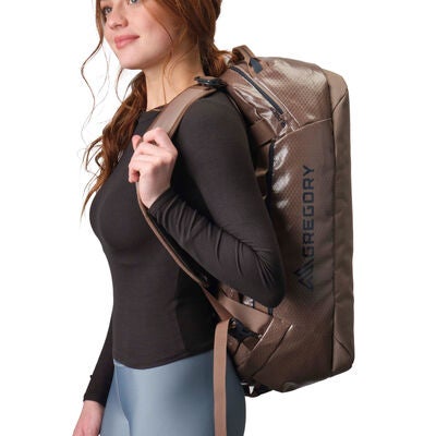 Alpaca 40 in the color Fir Green.