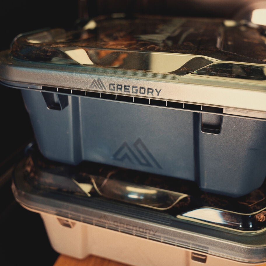 Alpaca Gear Box 25 in the color Slate Blue. image number 7