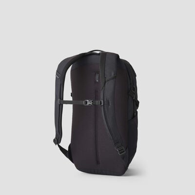Signal 20 X-Pac in the color Night Black.
