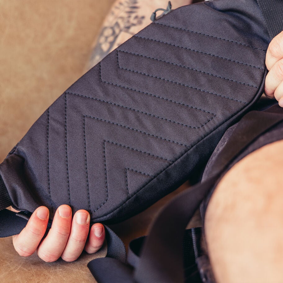 Nano Waistpack in the color Sage White. image number 3