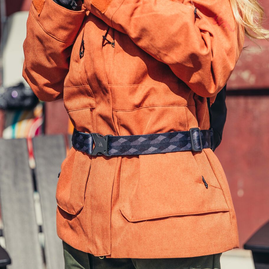 Verte 12 in the color Coyote Midnight. image number 5