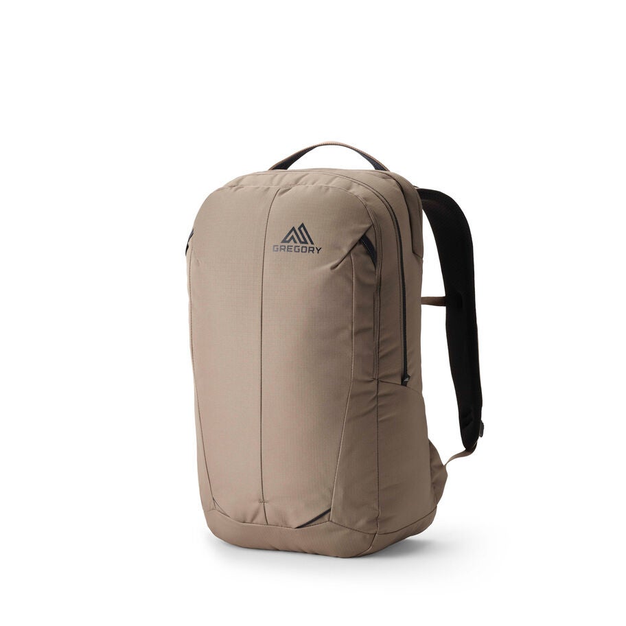 Retna 28 in the color Mirage Tan. image number 0