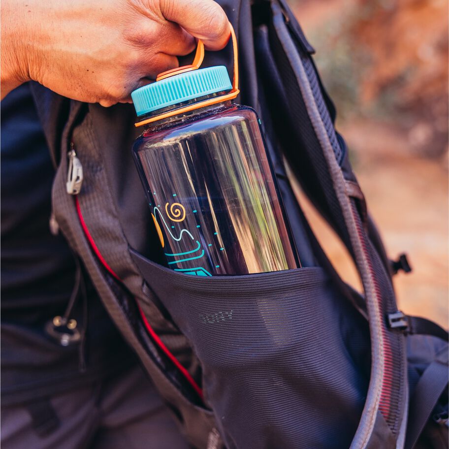 Zulu 28 LT in the color Starlight Blue. image number 4