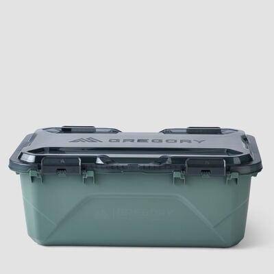 Alpaca Gear Box 45 in the color Nomad Green.
