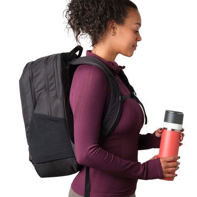 Rhune 28 in the color .