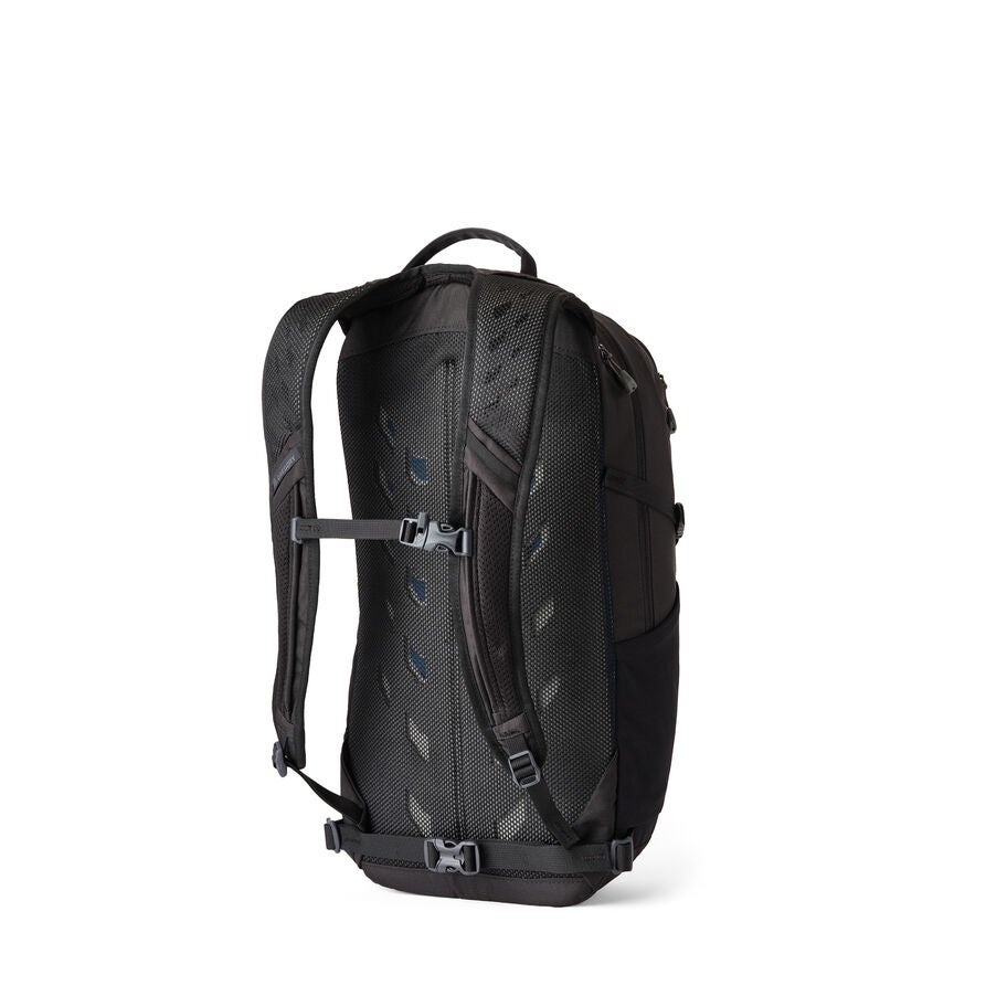 Nano 20 in the color Optic Black. image number 1
