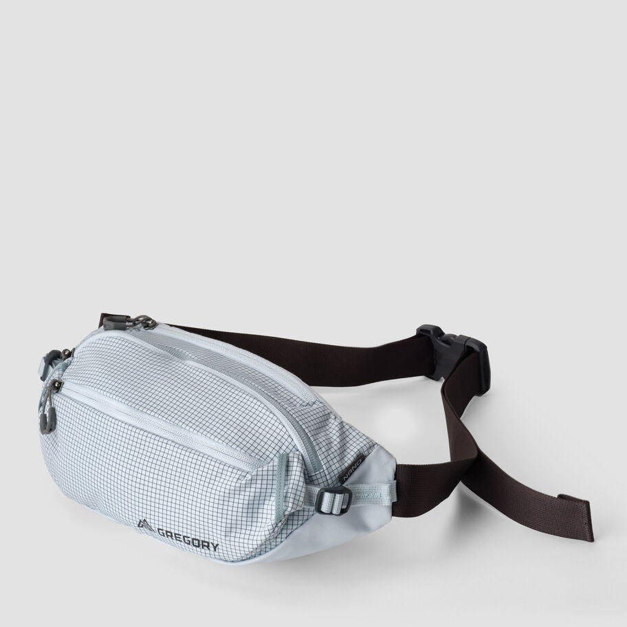 Nano Waistpack in the color Sage White. image number 0