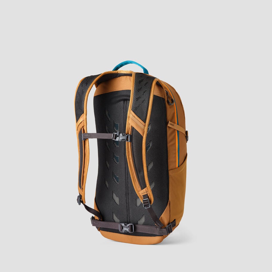Nano 20 in the color Moab Tan. image number 1