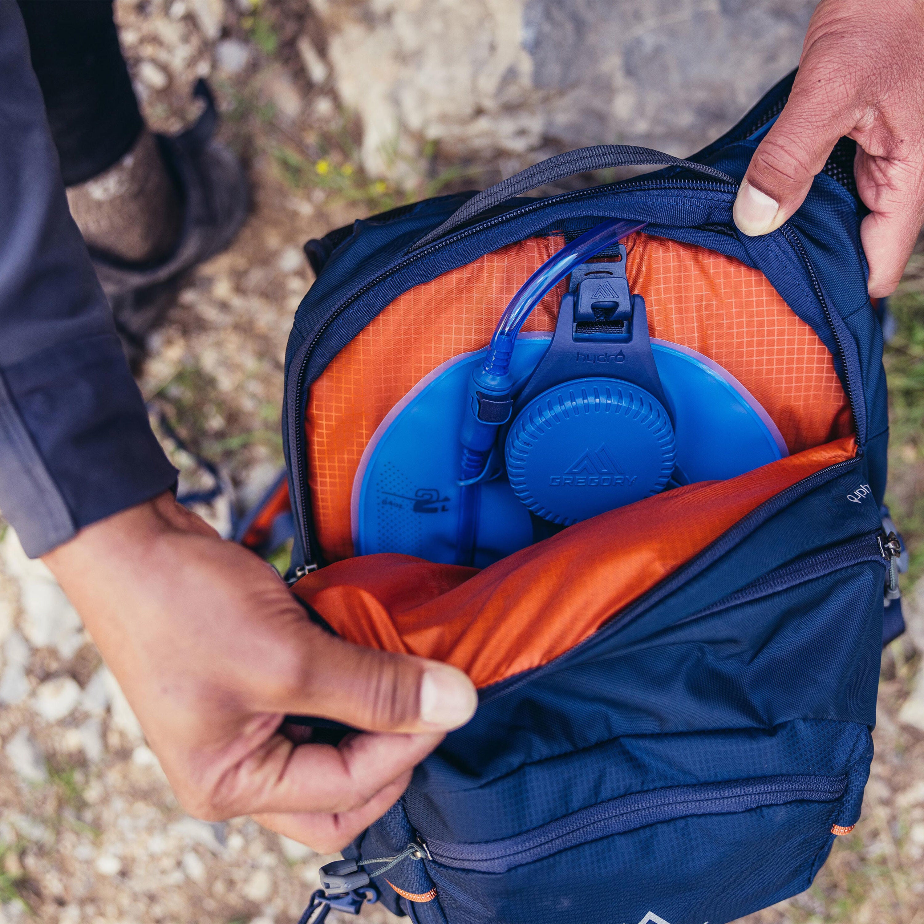 gregory backpack water tank Inertia 24L H2O Unisex Day Hiking with included Reservoir/Bladder, One Size Fits All, Indigo Blue : Sports & Outdoors A unique Gregory Sula 8 H2O Unisex