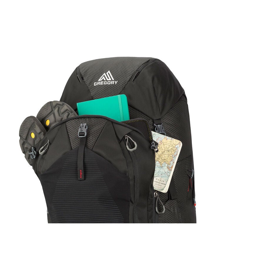 Baltoro 95 PRO in the color Volcanic Black. image number 3