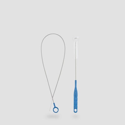 Gregory Reservoir Cleaning Kit in the color Optic Blue.
