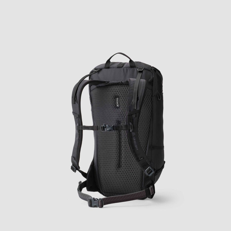 Alpinisto 25 in the color Summit Black. image number 1
