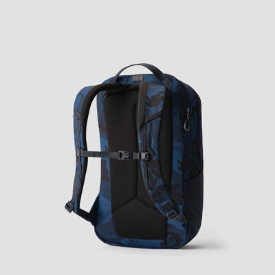 Retna 25 in the color OUTLET | Dusk Camo.