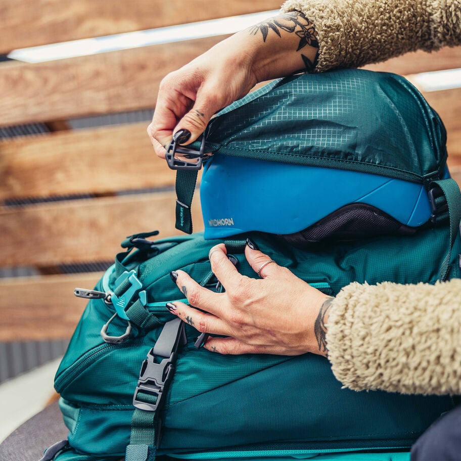 Women's Targhee 24 in the color Emerald Teal. image number 4